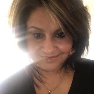 Meet your Posher, Carmel